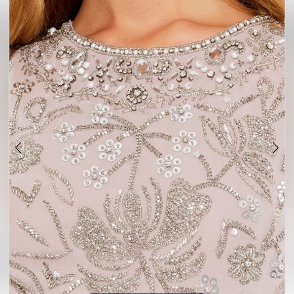 NEW with tag lavender sleeveless beaded gown US size 10 - Picture 5 of 16